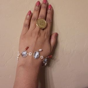 PRICE IS FIRM. 18k Yellow Gold over 925  Cameo Toggle Bracelet.